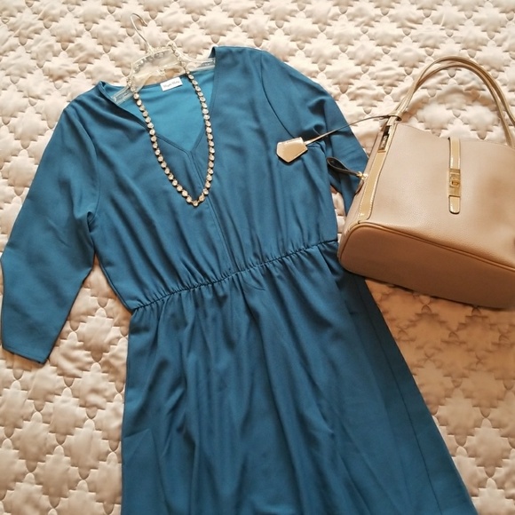 Donated. Beautiful Marine Blue Dress - Picture 2 of 8